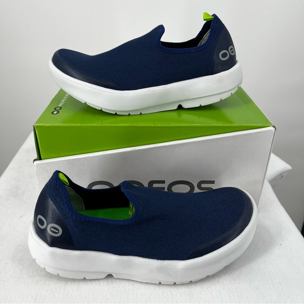 Oofos comfort recovery slip on shoes